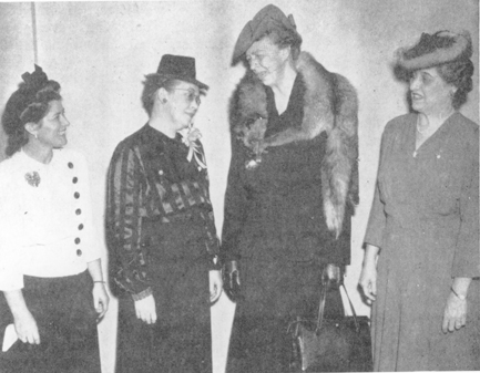 US-First-Lady-Eleanor-Roosevelt-is-the-honored-guest-and-speaker-at-a-weekly-luncheon-of-the-Washington-DC-Club-in-1943